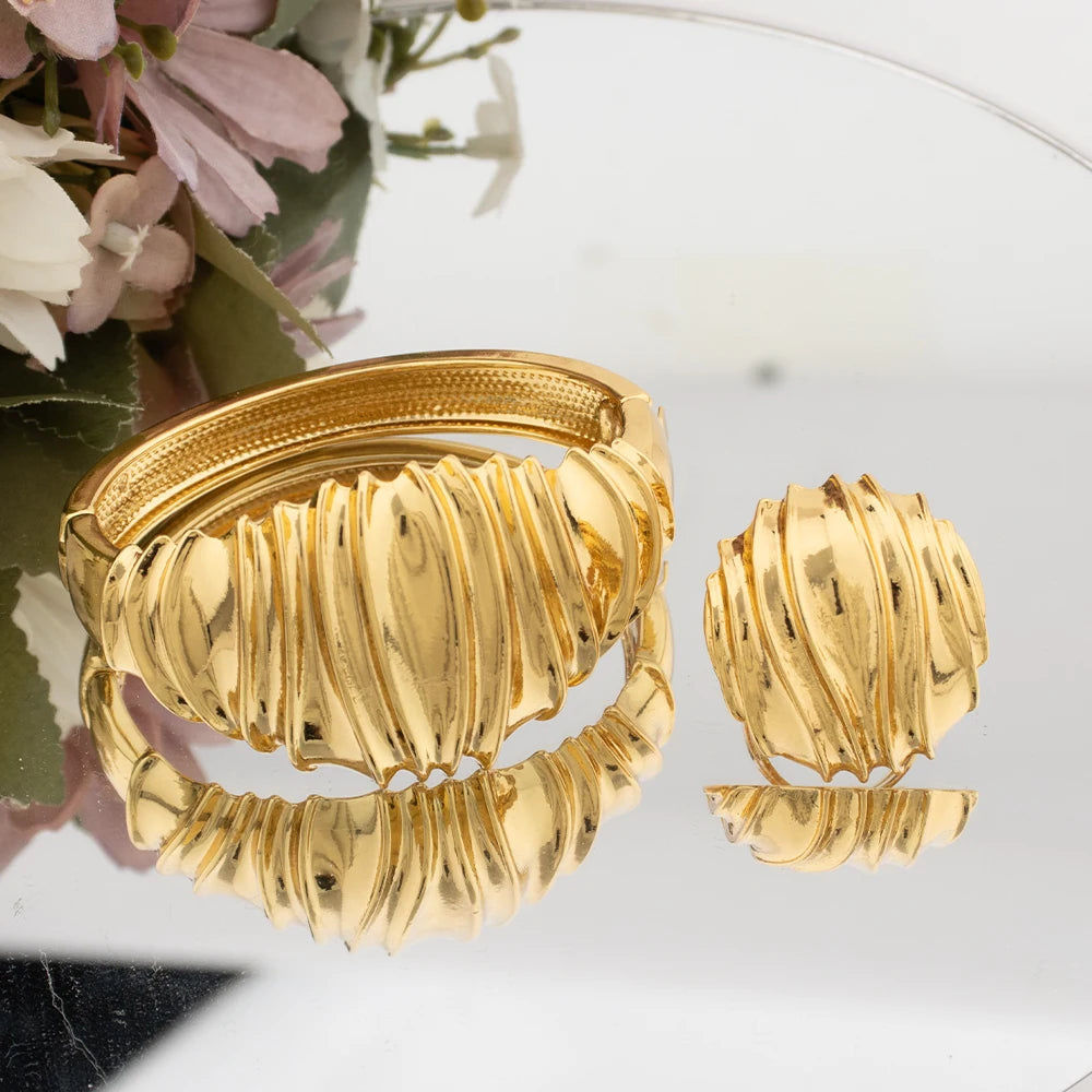 18K Gold Tone Wide Water-Texture Metal Bangle & Open Cuff Ring Set for Women, Chunky Twisted Bracelet, Fashion Jewelry Women Set