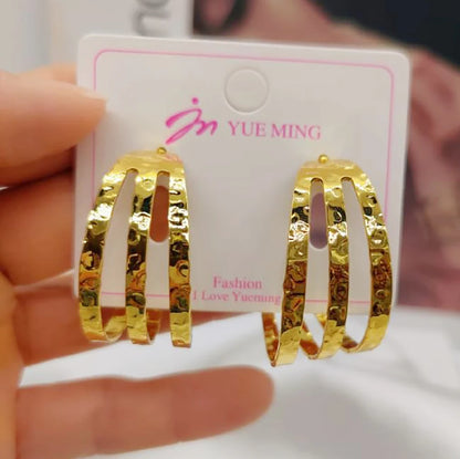 Gorgeous Chic Hoop Earrings Girl Fashion C Shape Earrings Daily Wear Stainless Steel Gold Plated Elegant Charm Jewelry Birthday