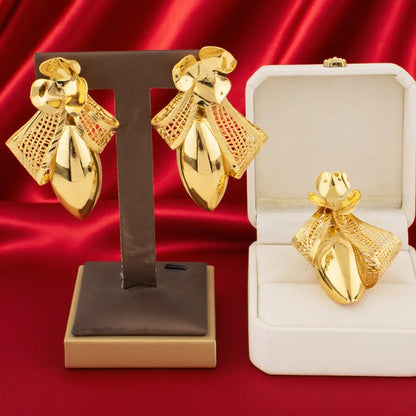 cute bee Shape Earrings Ring Exquisite Stainless Steel Jewelry High Quality Fashion Jewelry Gifts accessories wholesale