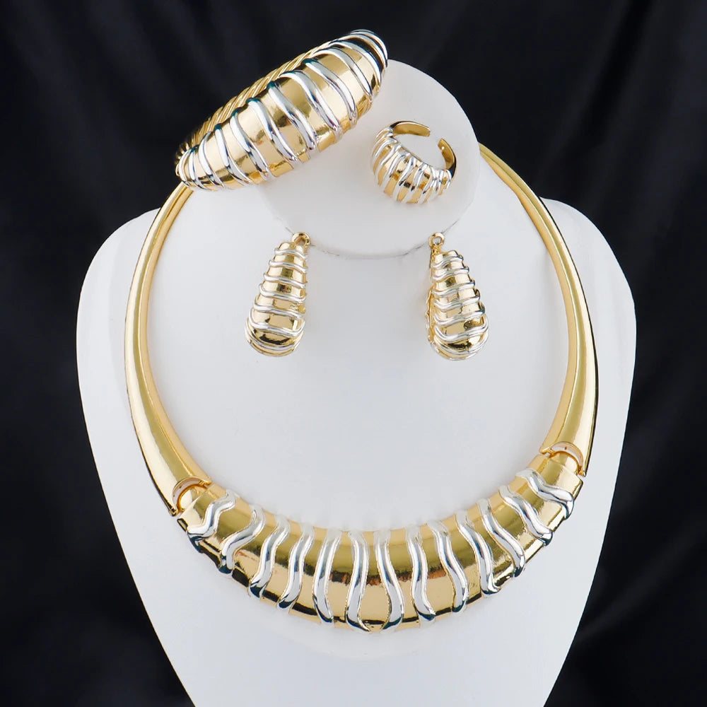Dubai Jewelry Set For Women 18K Gold Plated Luxury Necklace Earrings Bracelet And Ring Set Jewelry For Wedding Party Trending