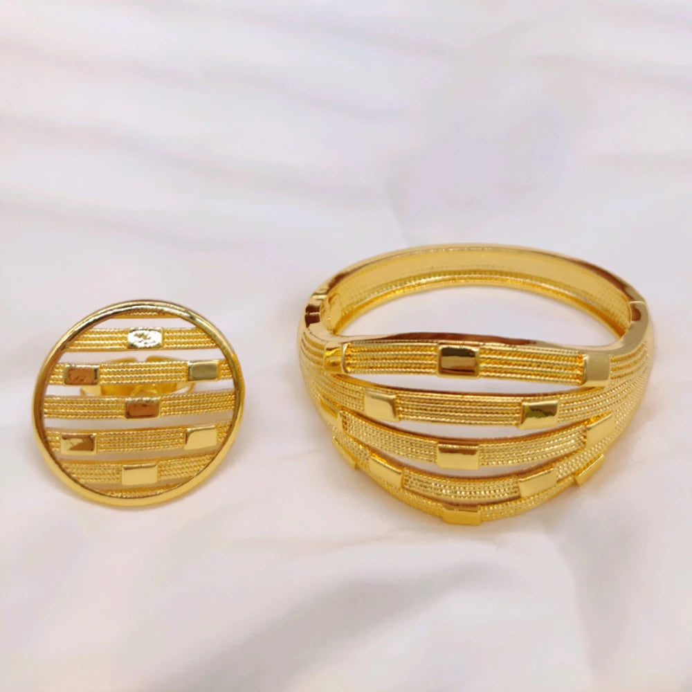 Gold Color Bangle with Ring Jewelry Set for Party Women Luxury Irregular Design Hand Bracelet Finger Ring 2Pcs Set for Weddings