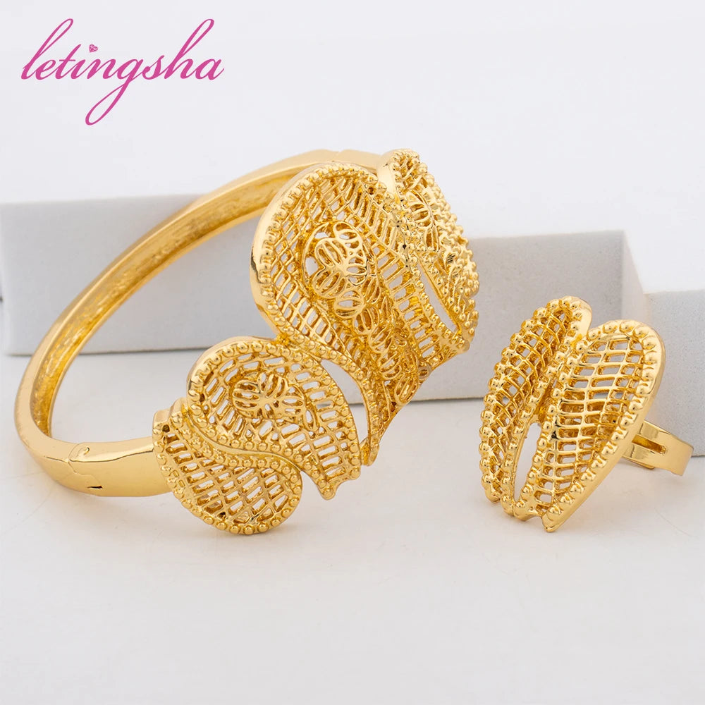 Fashion Dubai Gold Plated Jewelry Set for Women Nigerian African Luxury Necklace Earrings Bracelet Ring Set Trendy Accessories