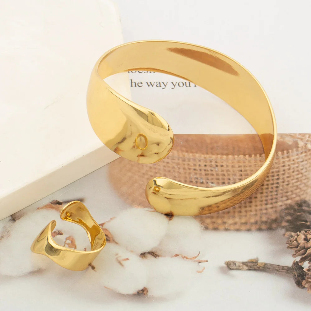 Luxury Bangle with Ring Jewelry Set for Party African Bridal 18k Gold Color Hand Bracelet Cocktail Ring for Nigerian Weddings