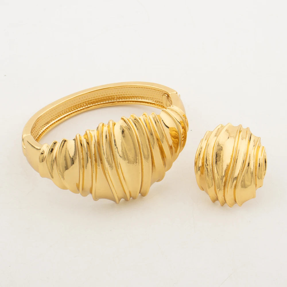 18K Gold Tone Wide Water-Texture Metal Bangle & Open Cuff Ring Set for Women, Chunky Twisted Bracelet, Fashion Jewelry Women Set