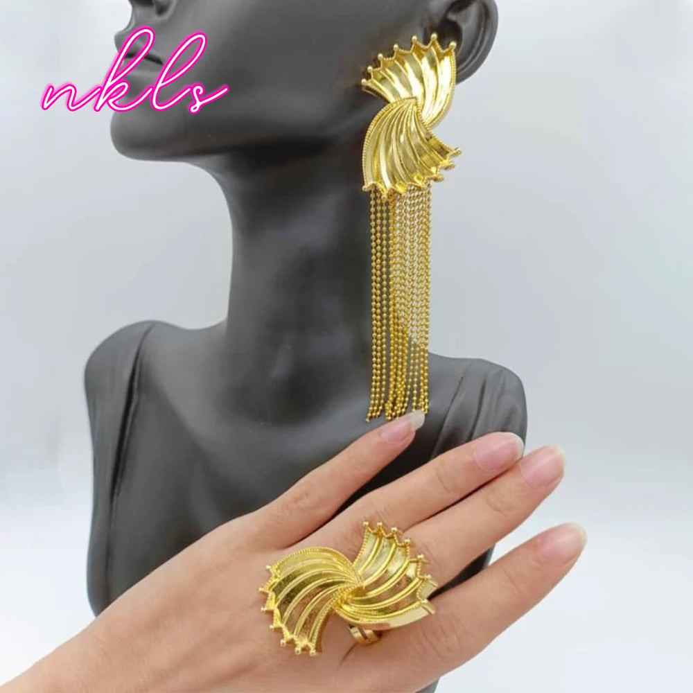 Fashion Ladies Tassel Earrings with Ring Set Trendy Dubai Color Jewelry Set Classic Copper Alloy Metal Jewelry Accessory