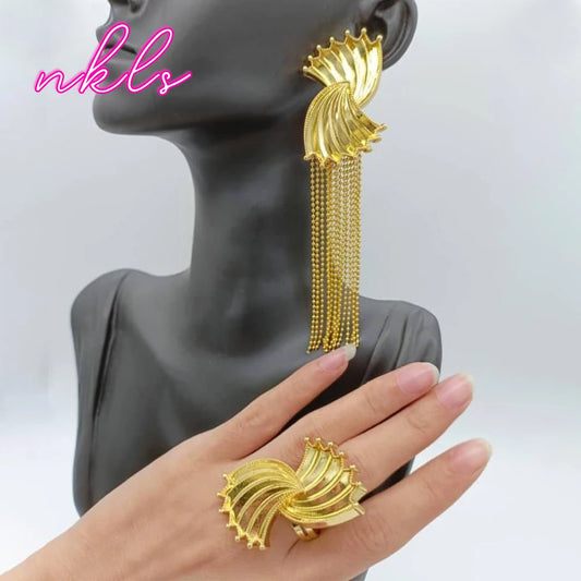 Fashion Ladies Tassel Earrings with Ring Set Trendy Dubai Color Jewelry Set Classic Copper Alloy Metal Jewelry Accessory