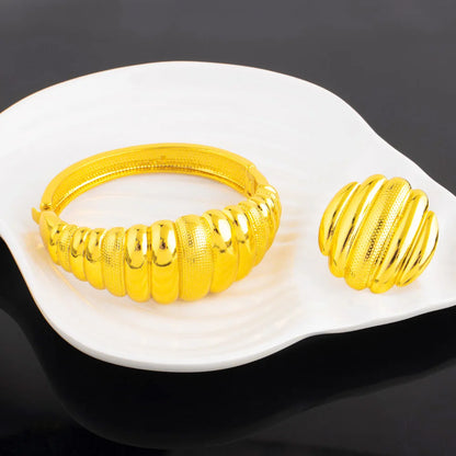 Luxury Exquisite Gold Color Openning Bangles Bracelet Ring Set for Women Cuff Bracelet Gold Color Stainless Steel Ornament Gift
