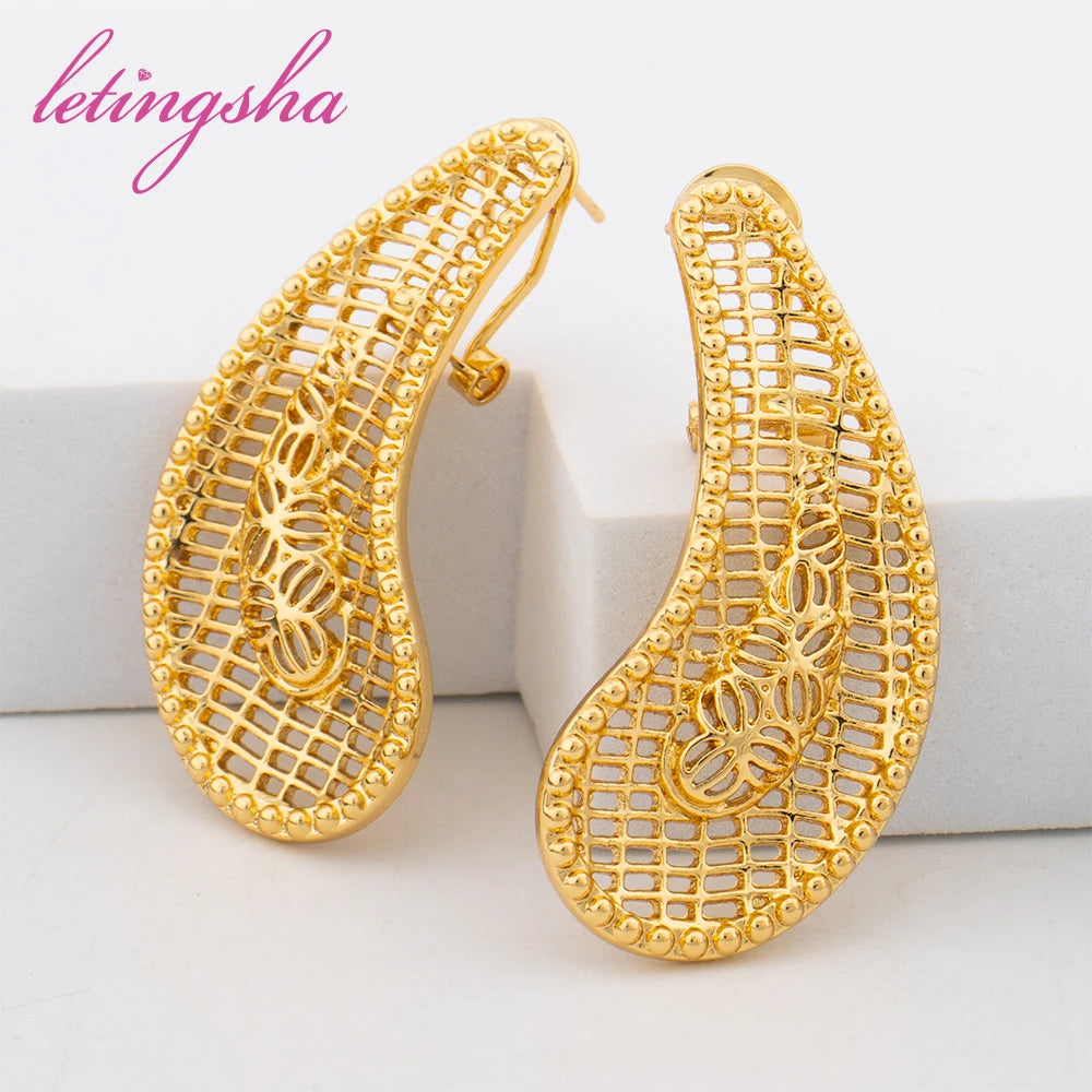 Fashion Dubai Gold Plated Jewelry Set for Women Nigerian African Luxury Necklace Earrings Bracelet Ring Set Trendy Accessories