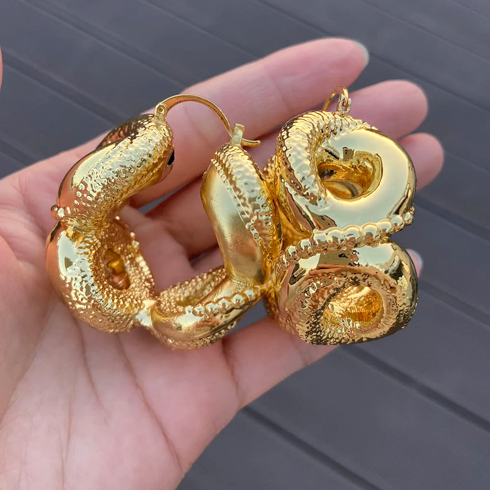 2023 Fashion Hoop Earrings 18k Gold Plated Earrings for Women Copper Circle Earrings Jewelry Accessory Daily Wear