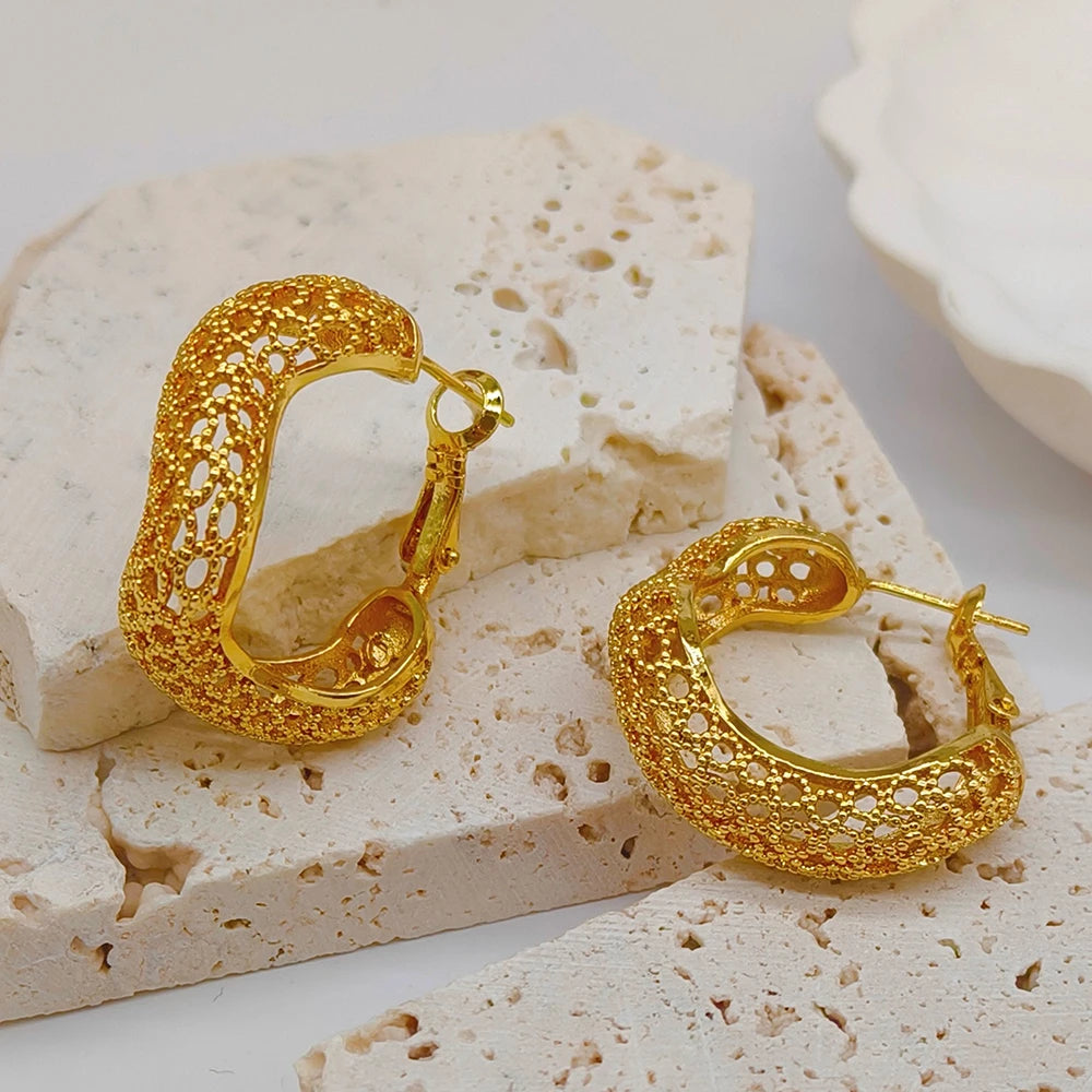 4Sets Fancy Hollow Out Pattern Earrings for Women Metal Style U Shape Circle Earrings Modern Fashion Girls Ear Jewelry Accessory