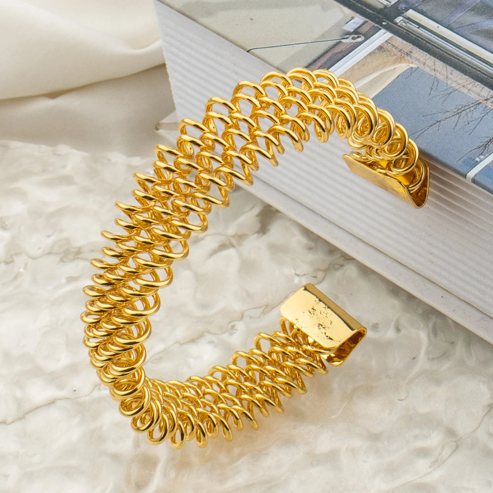 Color Dubai Cuban Bangle for Women, Classic Rust-Proof Large Chain Bracelet, New Design Wrist Jewelry Party Gift, Elega