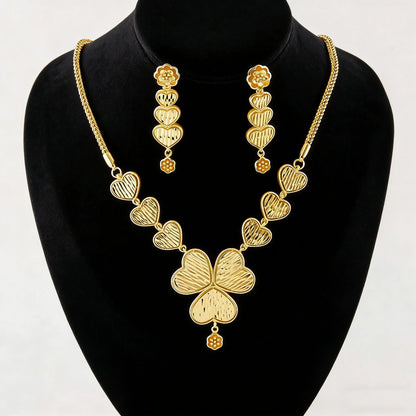 Fashion Jewelry for Women Dubai Pendant Jewelry Love Shape Earrings Necklace Set African Gold Bridal Jewelry Wedding Party