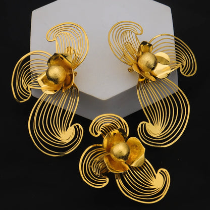 18K Gold Plated Vintage Flower Hollow Earrings & Ring Set, France Style Jewelry Gift for Women, Valentine's Day Party Accessorie