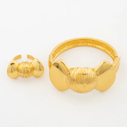Romantic Gold Color Jewelry Set for Dubai Women Big Earrings and Necklace with Bangle Ring African Copper Gold Plated Jewelry