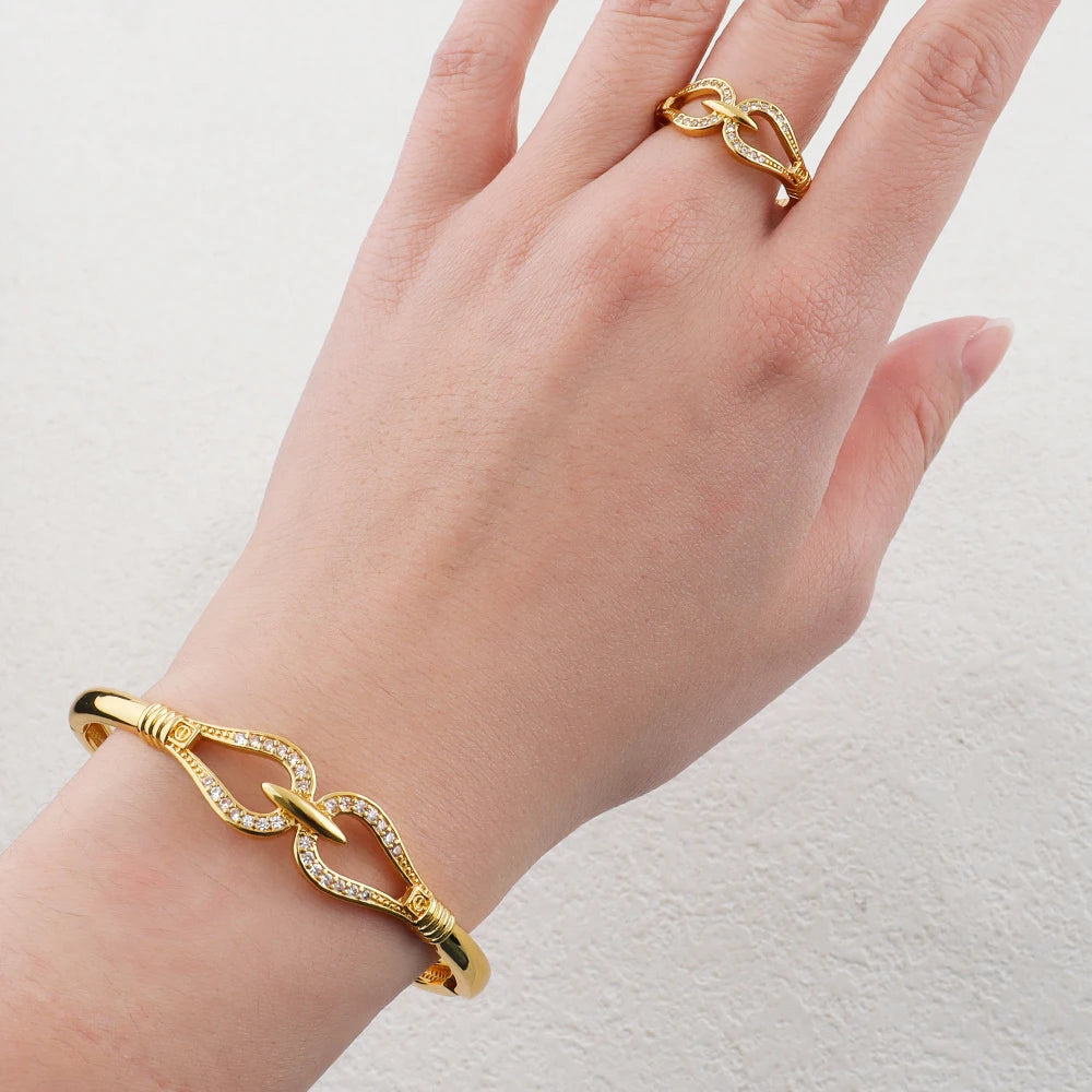 18K Shiny Gold Color Bracelet Ring Set Dubai Jewelry Designer Jewelry Ladies Fashion Bracelet Wholesale Jewelry Set