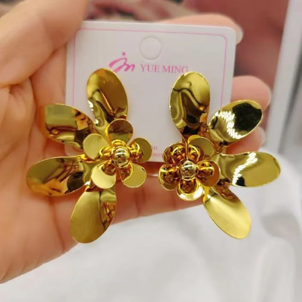 Elegant Earrings For Women Ginkgo Leaf Metal Long Geometric Ear Accessories Holiday Birthday Party Gift Fashion Jewelry
