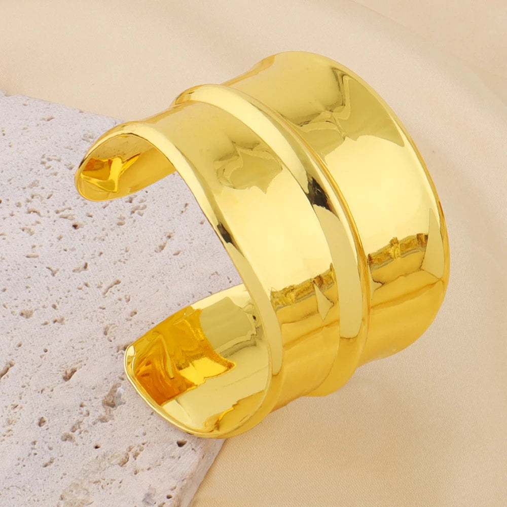 Dubai New Luxury Plated Gold Jewelry Set Stainless Steel Adjus Cuff Arm Bangle Charm Ring for Women Unique Wedding Jewelry Gift