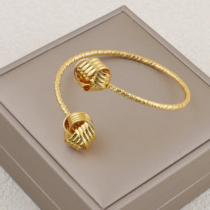 New Fashion Metal Jewelry Three-dimensional Ring Earring Necklace Bangle 4Pcs Jewelry Set Creative Design Sense Set Jewelry Gift