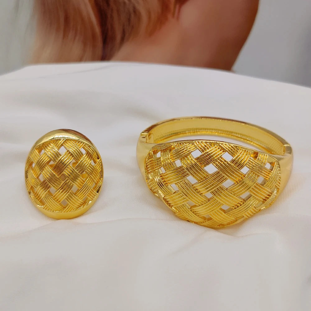Luxury Gold Color Bangles Ring for Women African Charm Bracelets Wedding Jewellery Elegant Hand Jewelry Party Anniversary Gifts