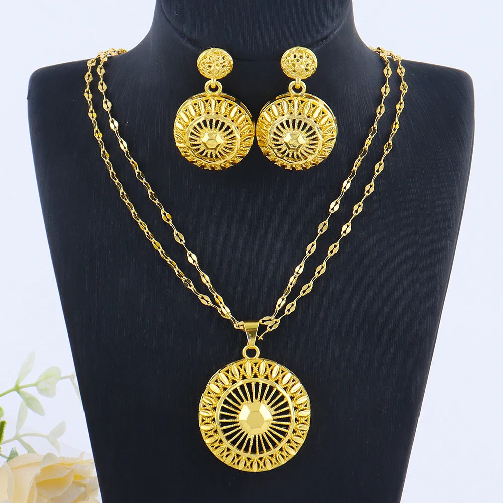 Dubai Gold Plated Luxury Noble Necklace Charm Earrings for Women Big Shell Shape Jewelry Set for Party Wedding Christmas Gift