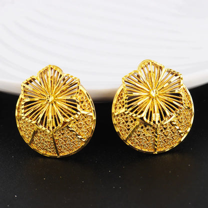 Delicate gold-tone floral necklace & drop earrings set, Indian-inspired filigree, lightweight alloy, Dubai chic for party evenin