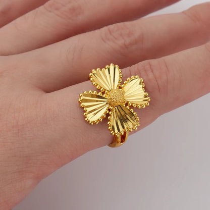 Elegant Gold-Tone Flower Jewelry Set for Women, Delicate Necklace Earrings Ring Gift for Party Wedding Daily Wear
