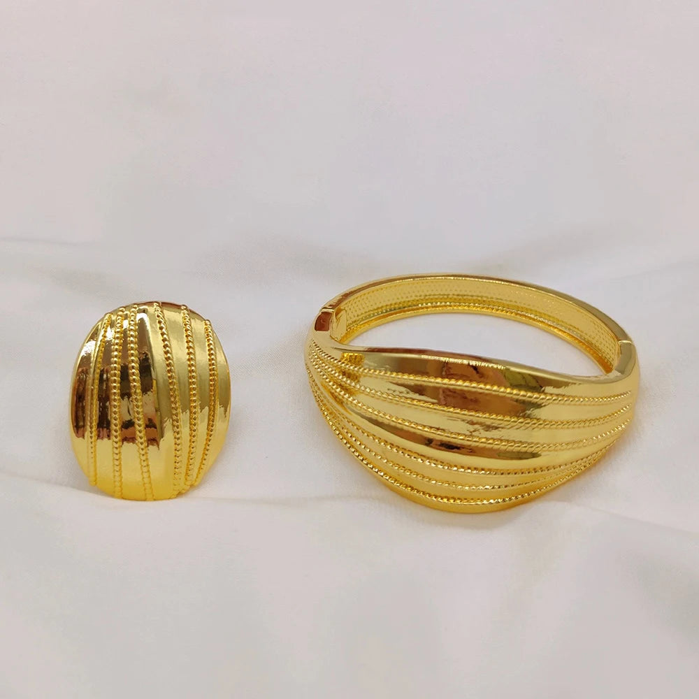 Gold Color Bangle with Ring Jewelry Set for Party Women Luxury Irregular Design Hand Bracelet Finger Ring 2Pcs Set for Weddings
