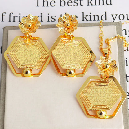 France Gold Color Women Necklace and Earrings Trend America Heart Hollow Out Jewelry Set Gift For Party Wedding Daily Accessorie