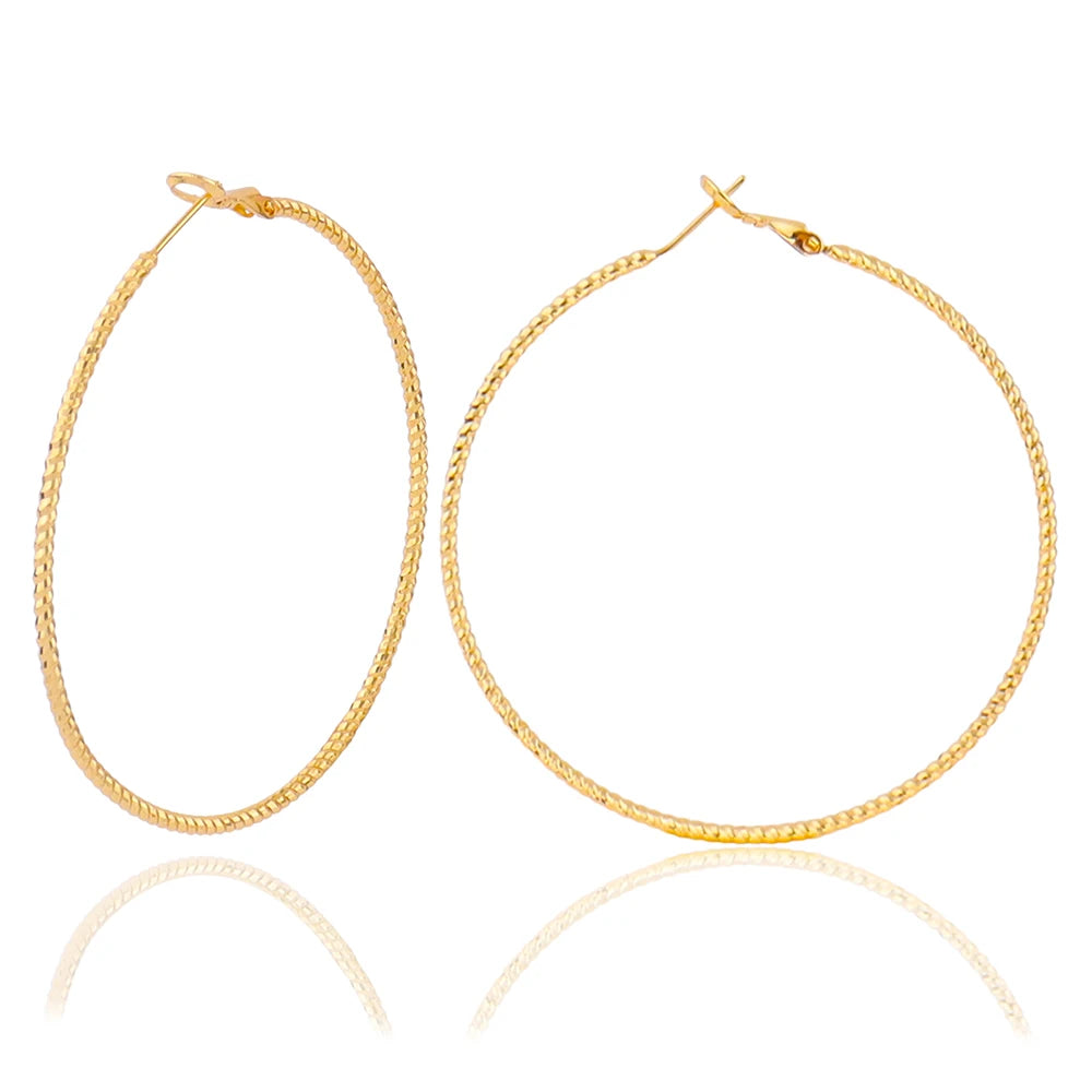 Hot Lady Big Large Circle Hoop Earrings Trendy Exaggerate Simple Geometric Metal Earrings for Women Party Jewelry Gift