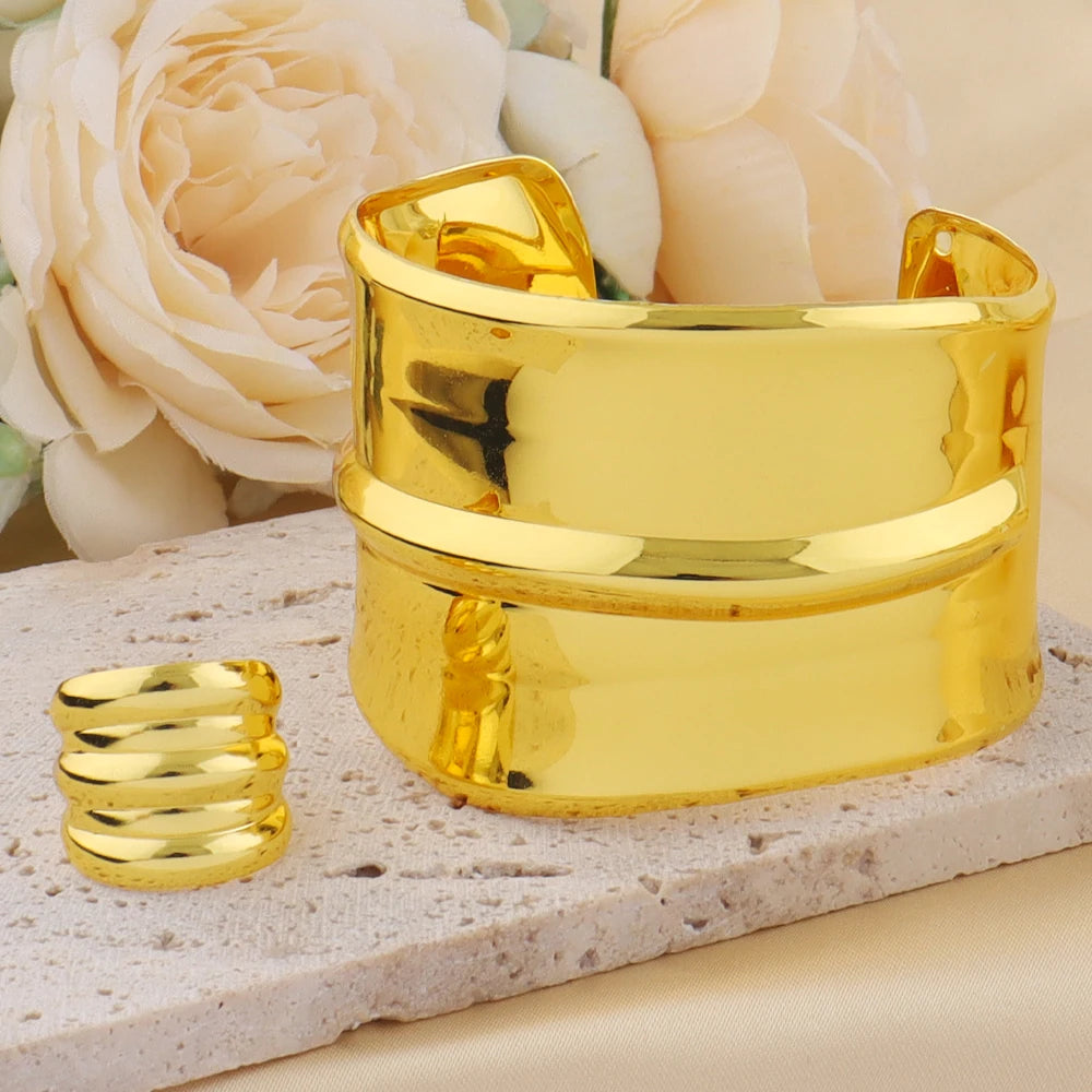 Dubai New Luxury Plated Gold Jewelry Set Stainless Steel Adjus Cuff Arm Bangle Charm Ring for Women Unique Wedding Jewelry Gift