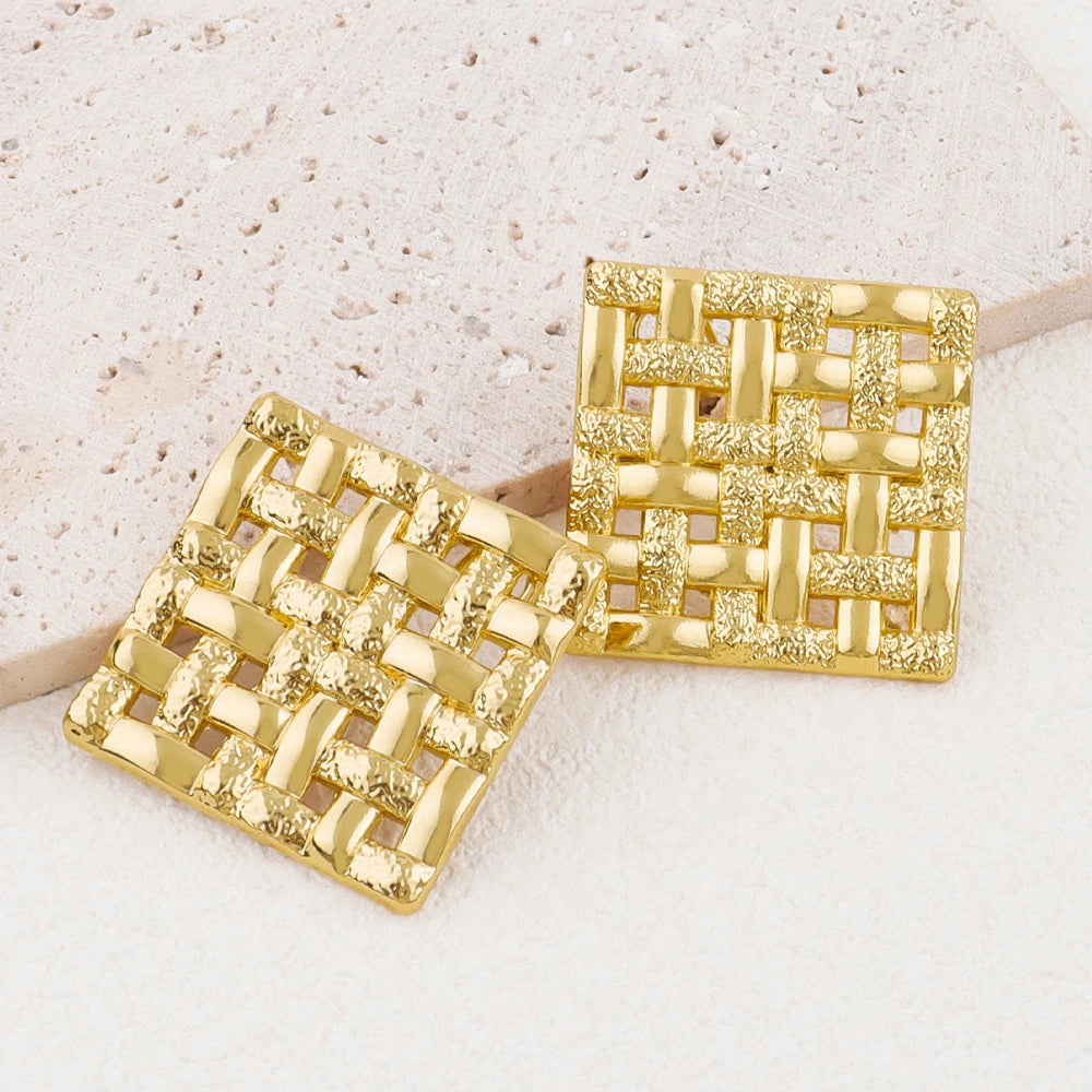 Brazilian Gold Color Clip Earrings Shell Design Ring Fashion Golden Women Hollow Jewelry Set Weddings Party Accessories Gifts