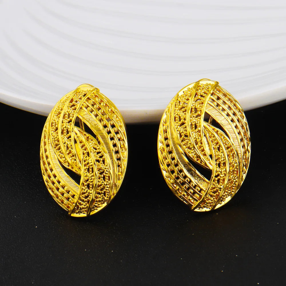 Elegant Nigerian Gold-Tone 3-Piece Jewelry Set for Women – Dubai-Inspired Egg-Shaped Necklace, Noble Stud Earrings & Luxury Rin