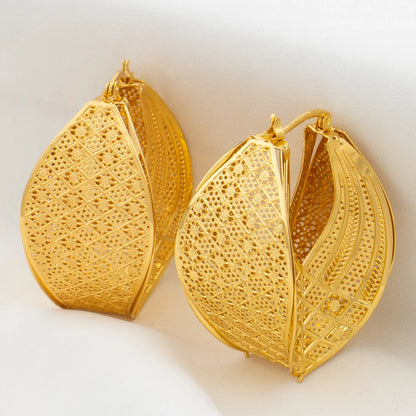 Metal Style U Shape Circle Earrings Fashion Dubai Jewelry Sets Gold Color Classic Earrings Modern Fashion Girls Ear Jewelry