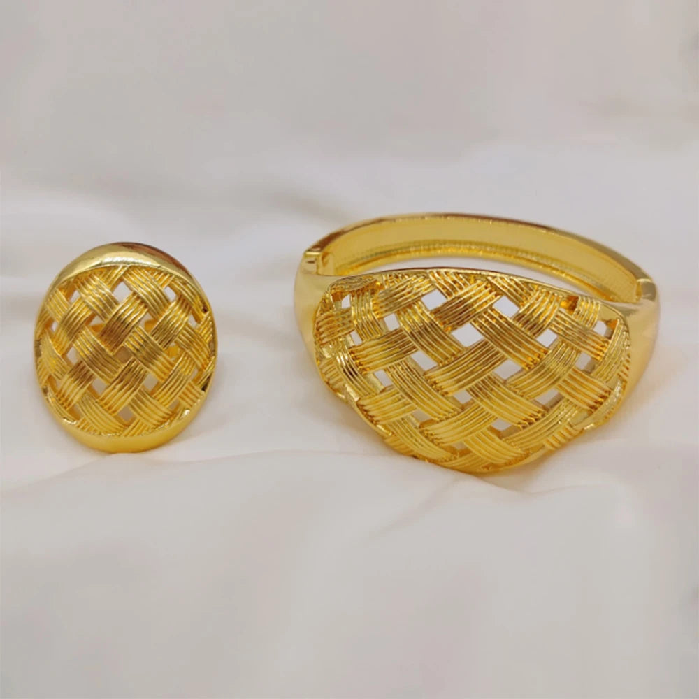 Gold Color Bangle with Ring Jewelry Set for Party Women Luxury Irregular Design Hand Bracelet Finger Ring 2Pcs Set for Weddings