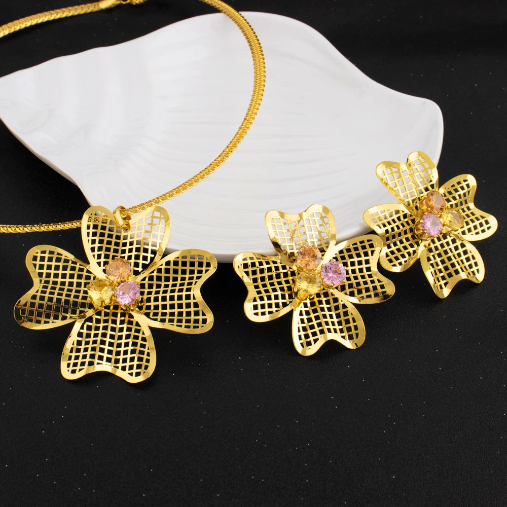 Nigerian  Color Jewelery Set Dubai Ethiopia New Trend Hollow Flower Inlaid With Zircon Earring Necklace For Graduation Gift