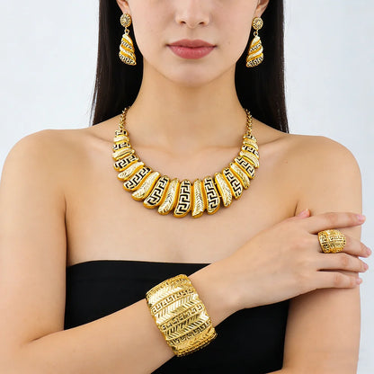 Fashion 18k Gold Plated Jewelry Set Dubai African Choker Necklace Earrings Bracelet Ring Sets Wedding Party Jewellery Gifts
