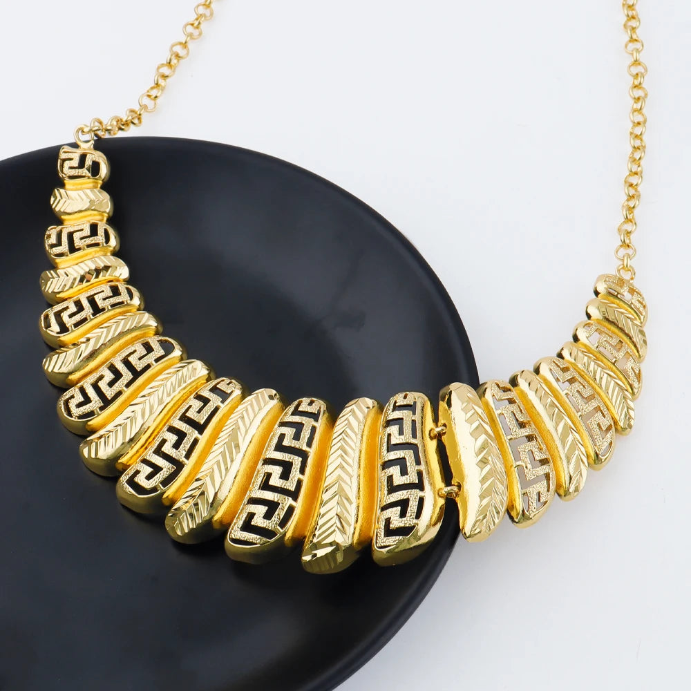 Dubai Women's Jewelry Sets Necklace Earrings Bracelet and Ring Sets Perfect for Banquets and Weddings Wholesale Free Shipping
