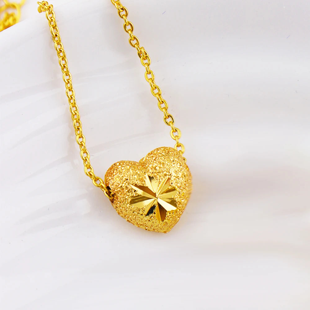 Vintage Love Heart Pendant Necklace Gold Plated Stainless Steel Jewelry for Women Trend Aesthetic Jewelry Birthday Gifts