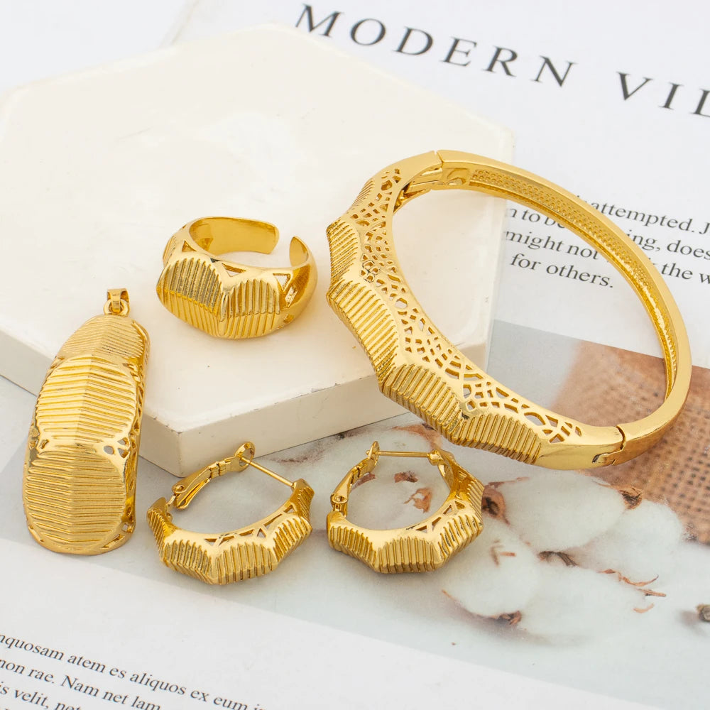 Fashion Jewelry Set for Women 18k Gold Plated Necklace and Earrings with Bracelet Ring Set for Weddings Party Jewelry Set Gifts