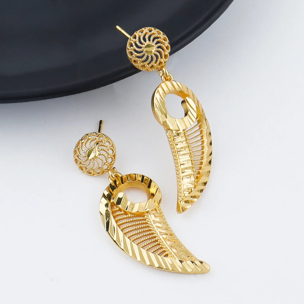 france luxury accessorie 24k gold plated earrings necklaces bracelets ring east jewelry sets dubai jewelry Exquisite gifts