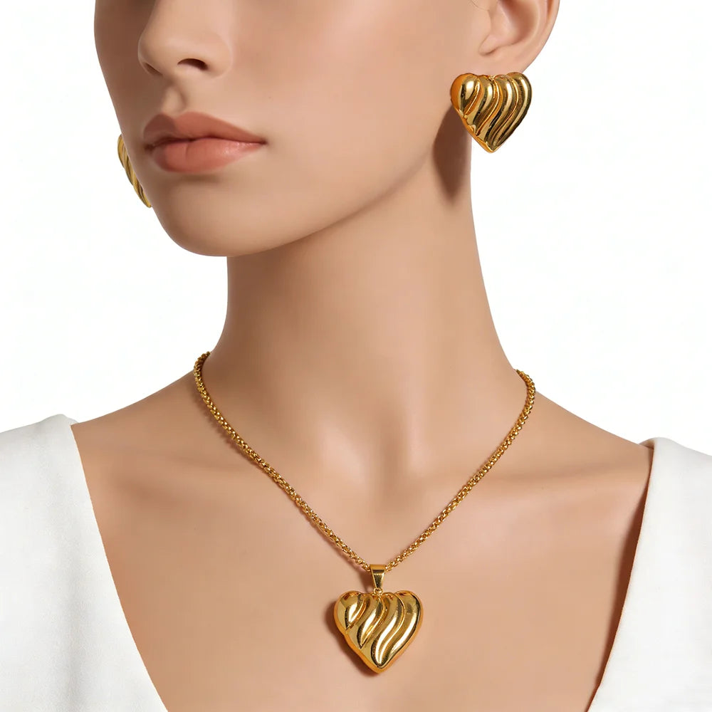 heart-shaped jewelry set woman gold stainless steel earrings necklace Two Piece Jewelry Set accessories for girls gift