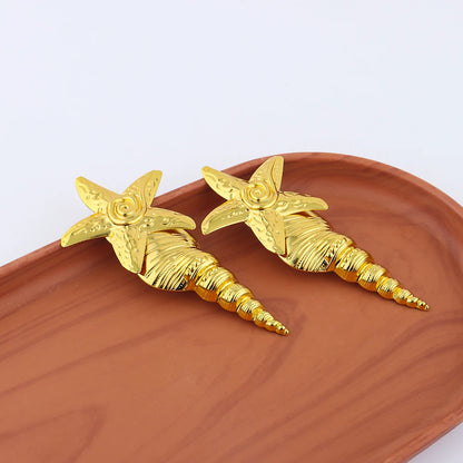 Dubai Gold Plated Luxury Noble Necklace Charm Earrings for Women Big Shell Shape Jewelry Set for Party Wedding Christmas Gift