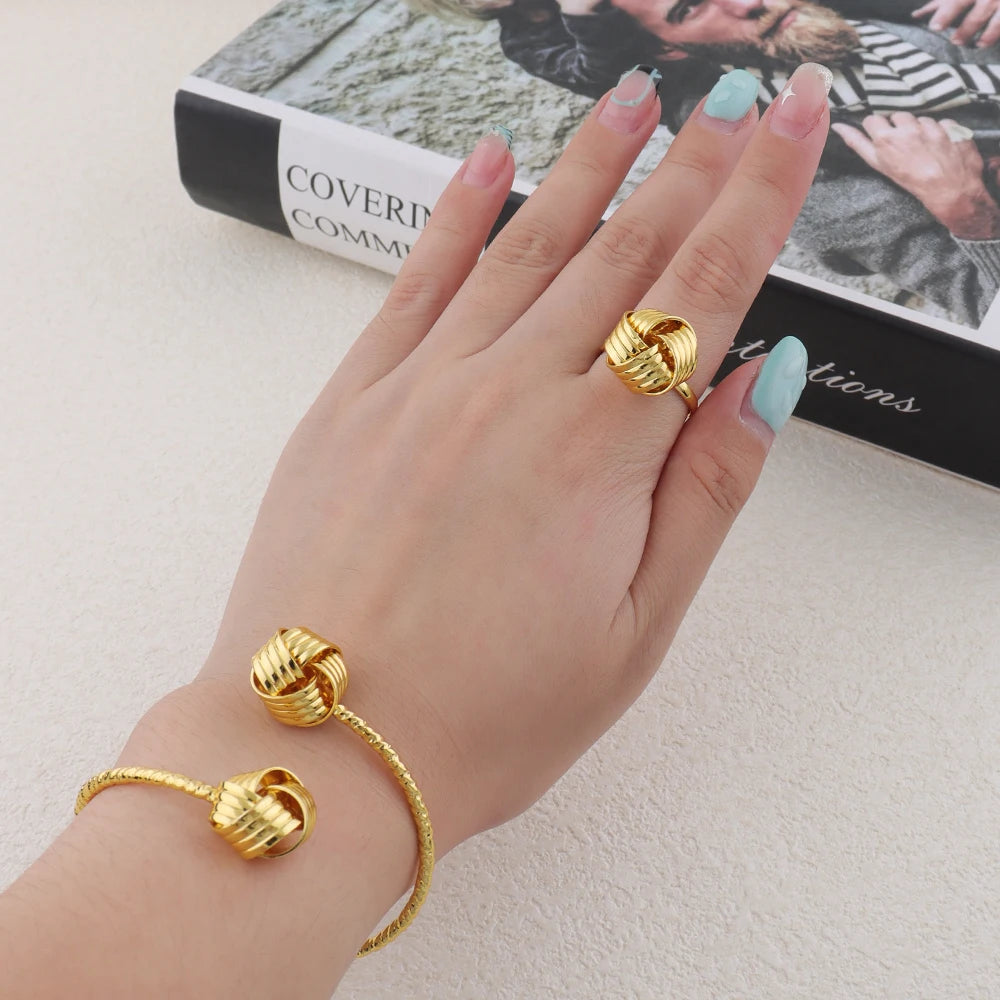 New Fashion Metal Jewelry Three-dimensional Ring Earring Necklace Bangle 4Pcs Jewelry Set Creative Design Sense Set Jewelry Gift