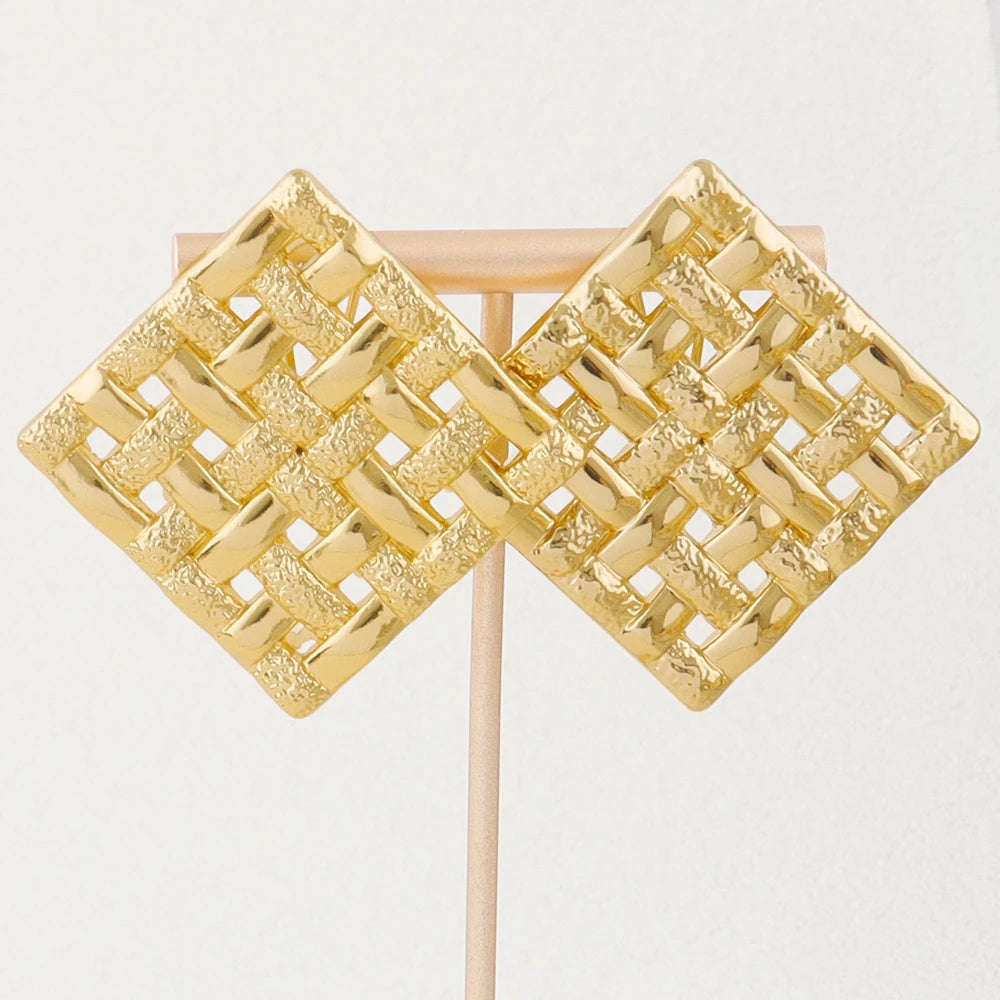 Brazilian Gold Color Clip Earrings Shell Design Ring Fashion Golden Women Hollow Jewelry Set Weddings Party Accessories Gifts