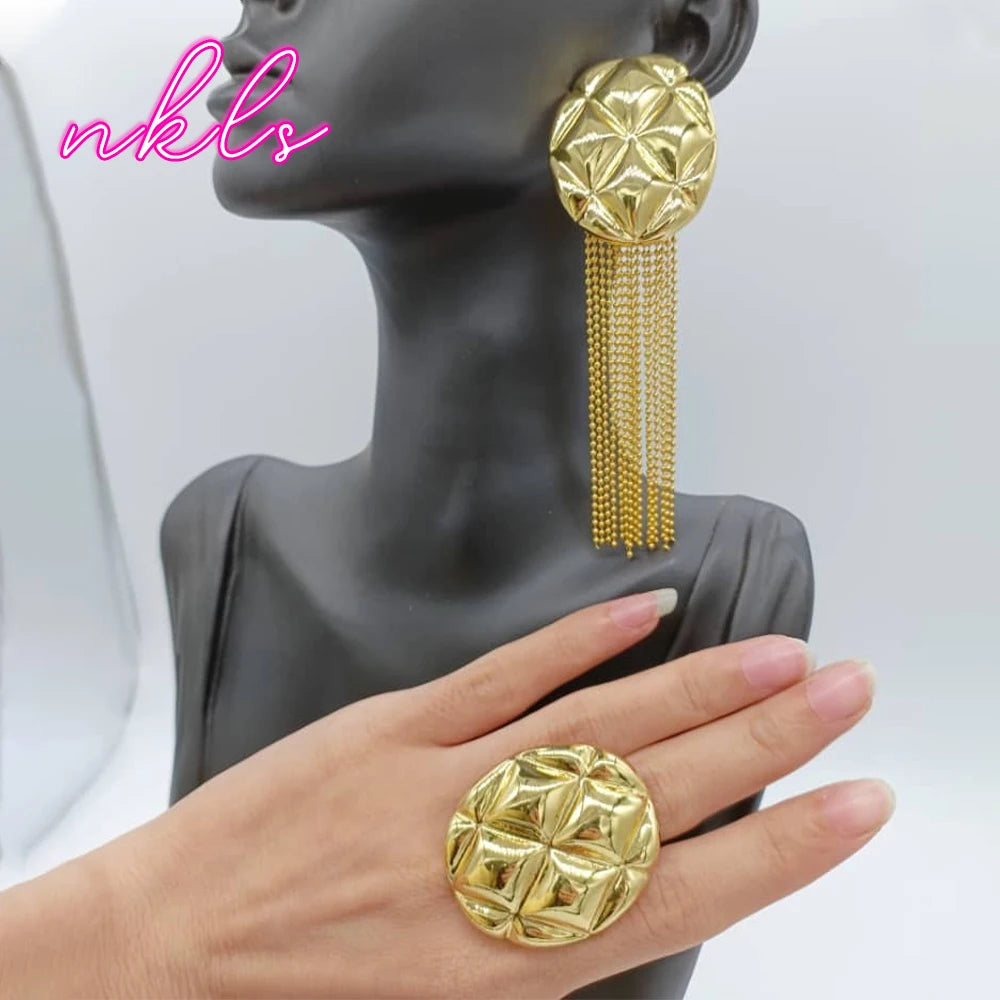 Fashion Ladies Tassel Earrings with Ring Set Trendy Dubai Gold Color Jewelry Set Classic Copper Alloy Metal Jewelry Accessory