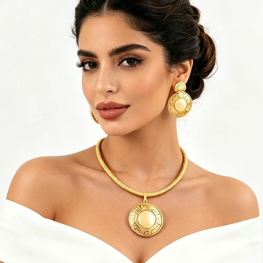Dubai Luxury Gold Plated Jewelry Set for Women Wedding Nigeria Circle Necklace Earrings Bracelet Ring for Party Gift Daily Dress