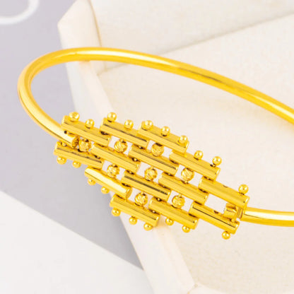 Fashion Gold Color Unique design Bracelets 3pcs Jewelry Set 18K Gold Plated Classic Stacked Bracelets for Women Party Gift