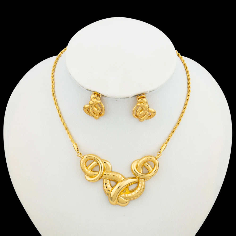 2024 Trend Golden Color Jewelry Set Clip Earrings and Pendant Necklace for African  Color Necklace Lady Elegant Gifts