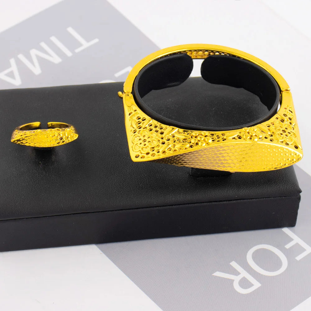 Punk Gold Plated Open Spring Bracelet Women's Fashion Hollow Engrave Design Smooth Ring Earring Bangle Set Versatile Jewelry