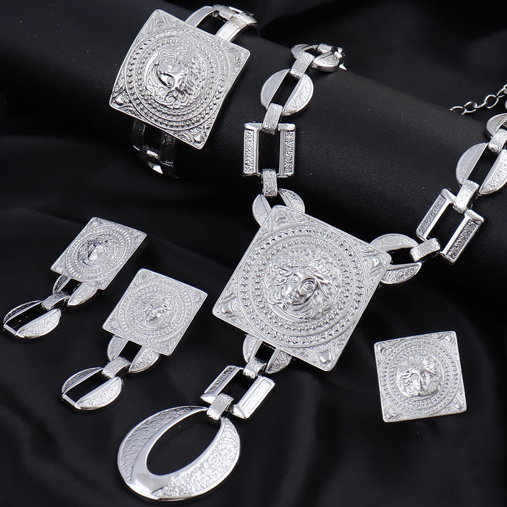 Hot Sale Fashion Ladies Jewelry Set for Women Simple Fashion Jewelry Accessories Face Design Large Square Ring Luxury Gift